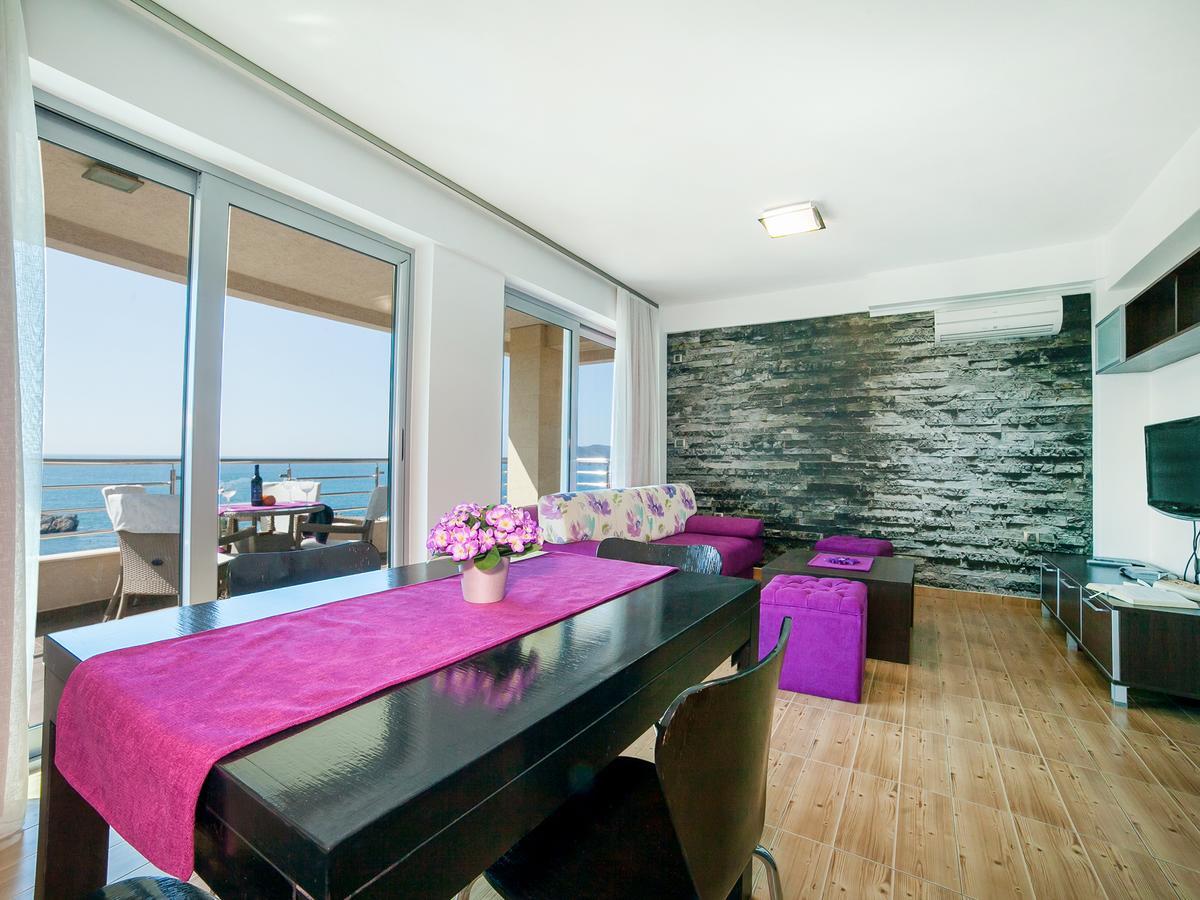Apartments Raymond Sveti Stefan Exterior photo