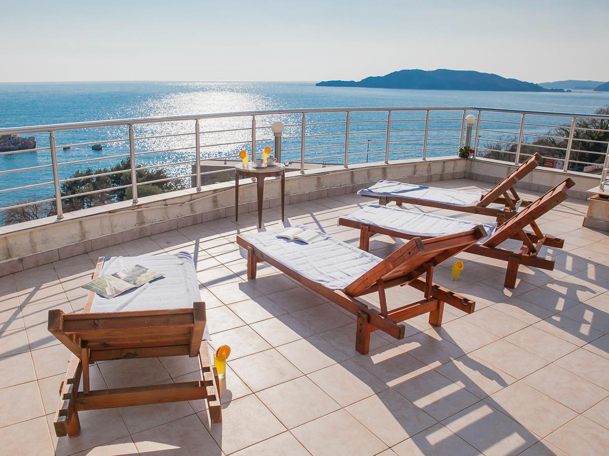 Apartments Raymond Sveti Stefan Exterior photo