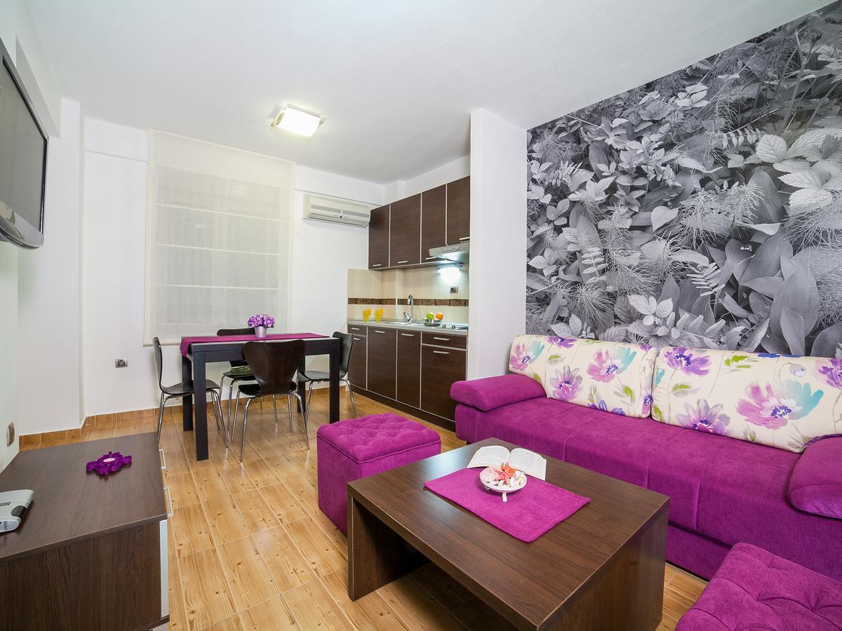 Apartments Raymond Sveti Stefan Exterior photo